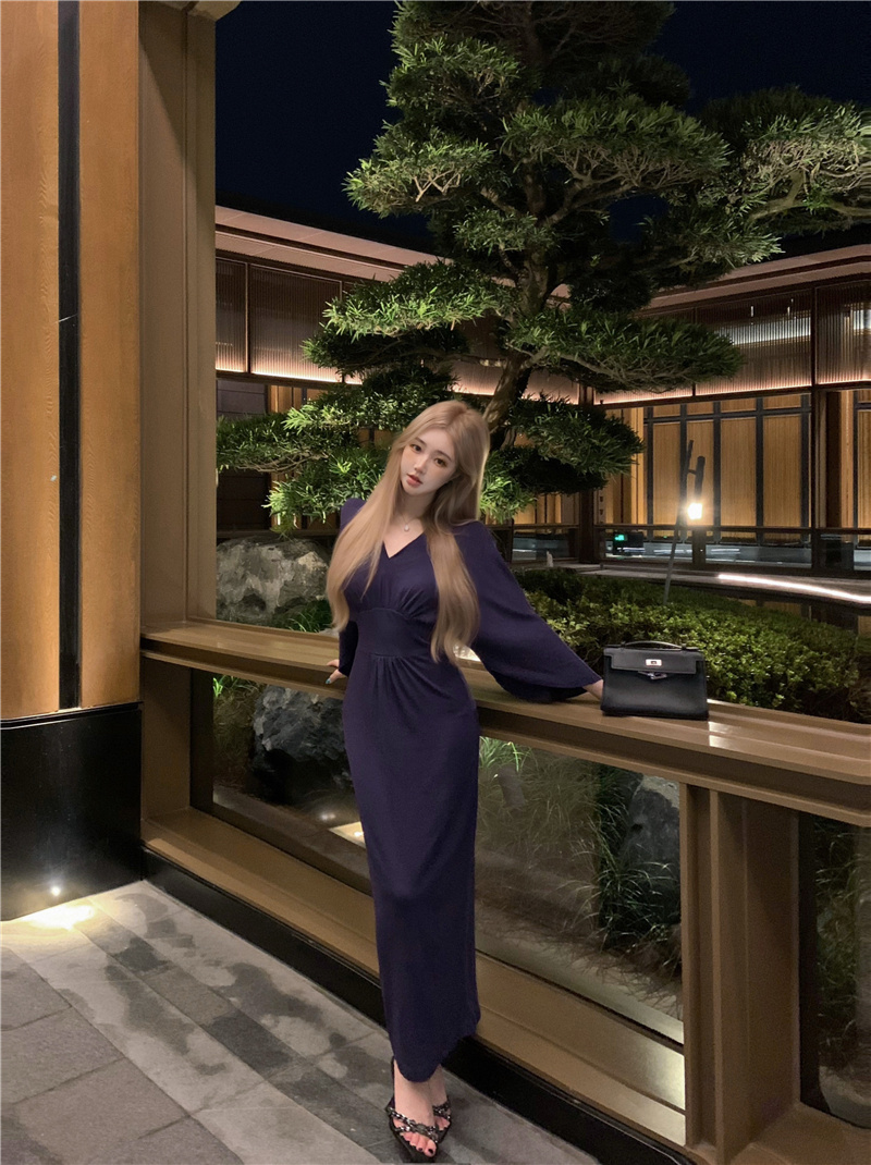 Women's Lazy Style French V-Neck A-Line Midi Dress - Image 2