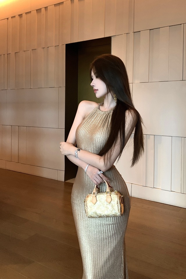 Women's Halter Neck Knit Bodycon Midi Dress Sleeveless High Waist Solid Party Dress - Image 5