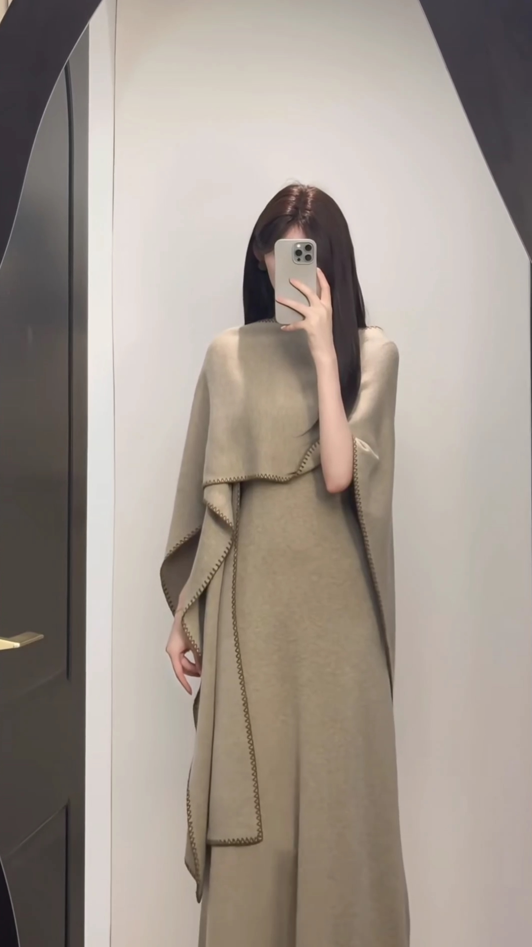 2026 Autumn New Slimming Waist-Cinching Wool-Blend Knit Dress and Shawl Two-Piece Set